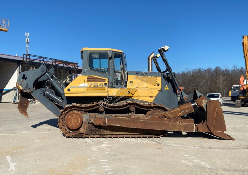 ممهدة طرق Liebherr 754