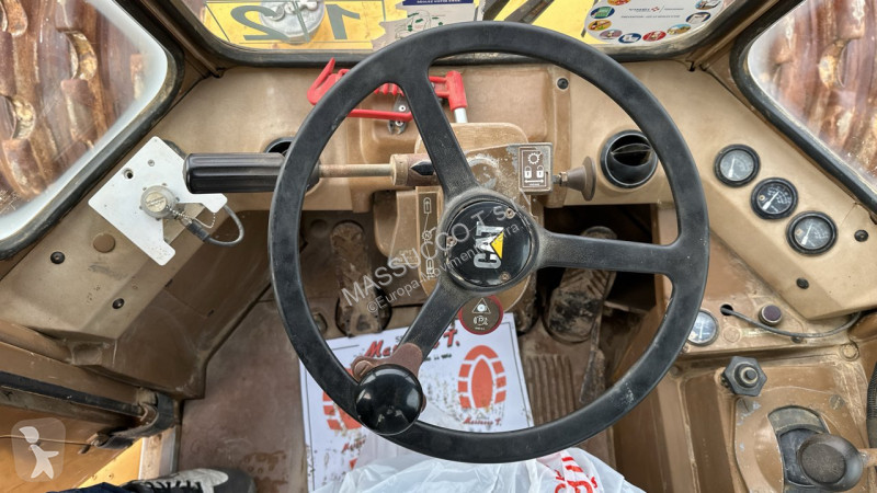 Grejder Caterpillar 825C