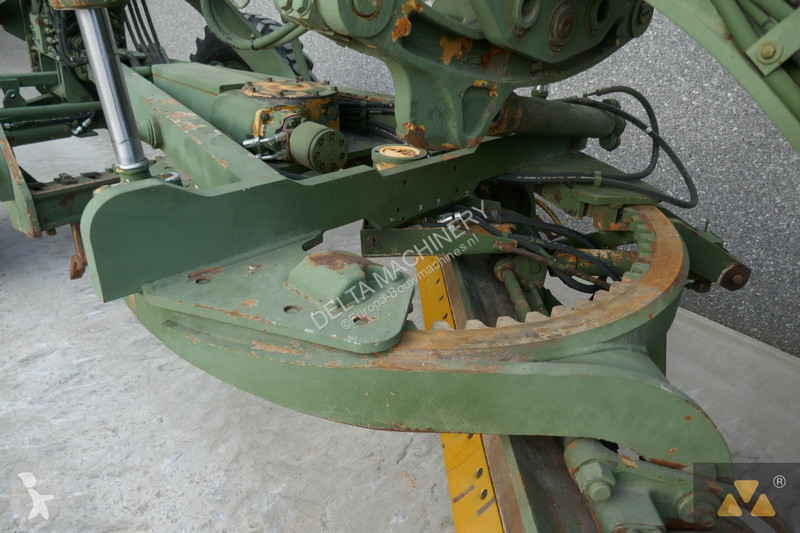 Niveladora Caterpillar Ex-army