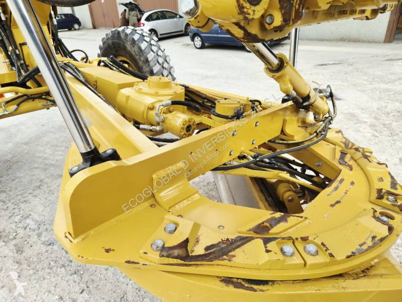 Grejder Caterpillar 140 AWD