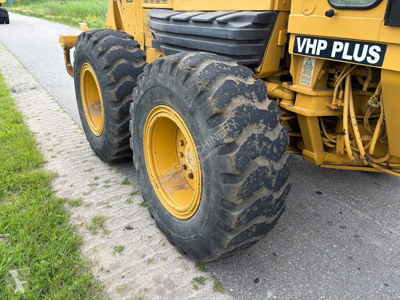 Grejder Caterpillar