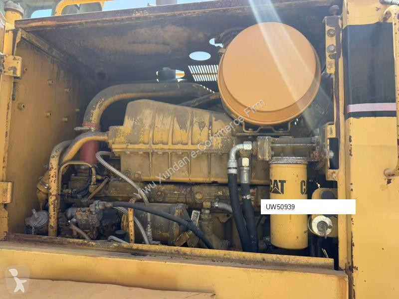 Grejder Caterpillar 14H