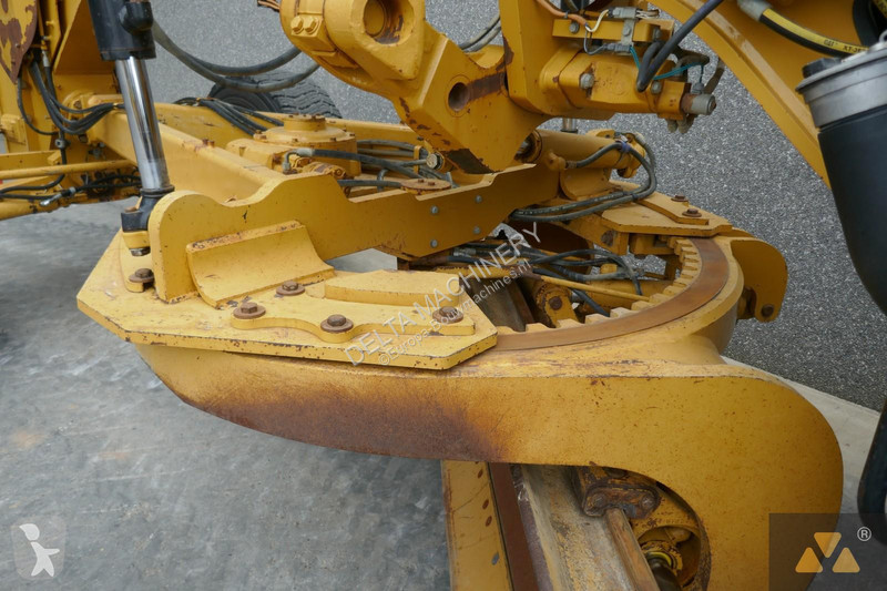 Grejder Caterpillar 14M