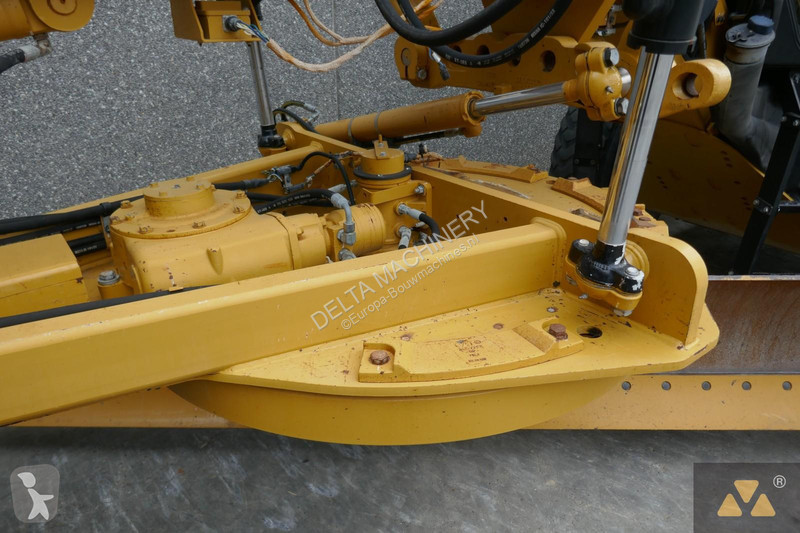 Grejder Caterpillar 12M3