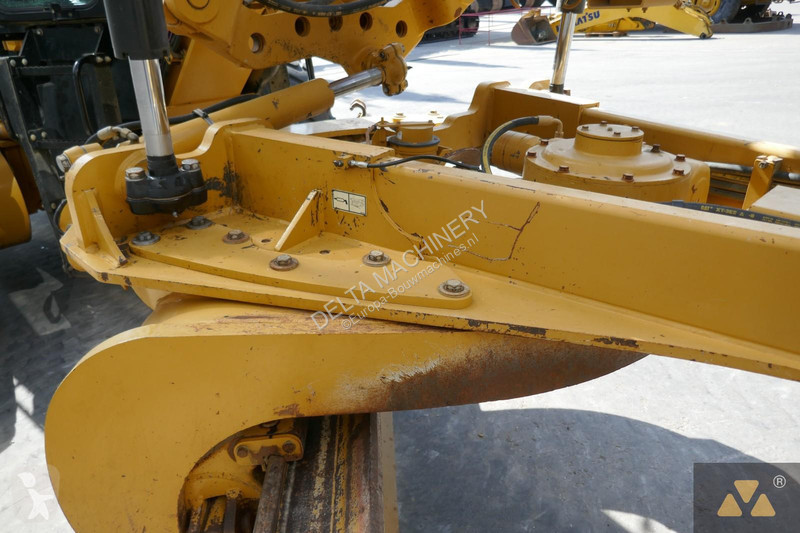 Niveladora Caterpillar