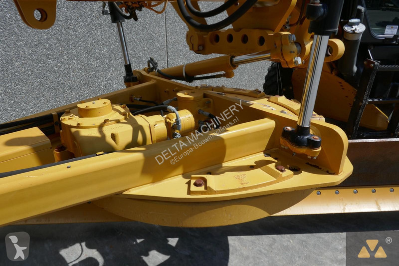 Grejder Caterpillar 12M3