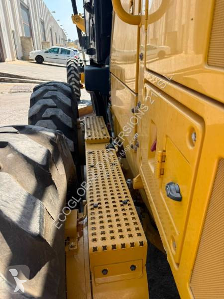ممهدة طرق Caterpillar 12M3 AWD