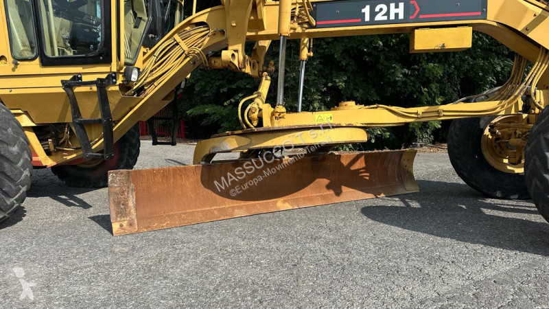 ممهدة طرق Caterpillar 12H 6X4