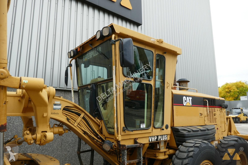 Niveladora Caterpillar
