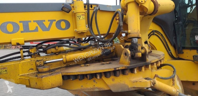Niveladora  Równiarka drogowa VOLVO G990