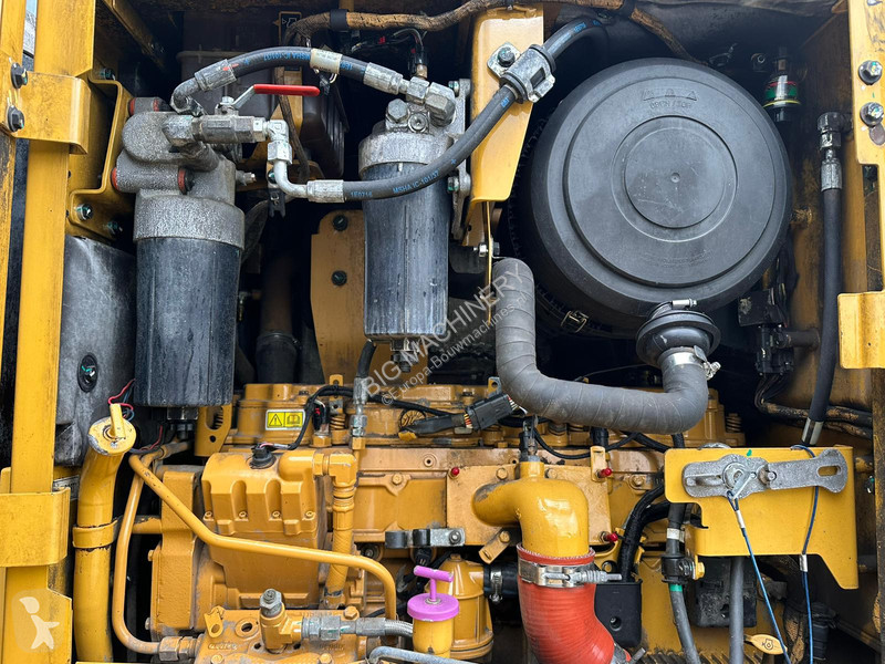 Vägskrapa Caterpillar 120K Motor Grader