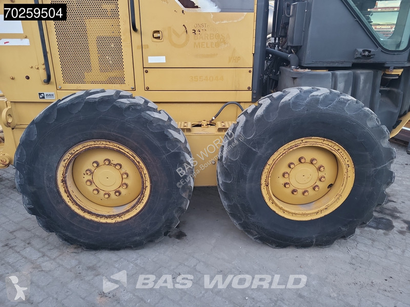 ممهدة طرق Caterpillar