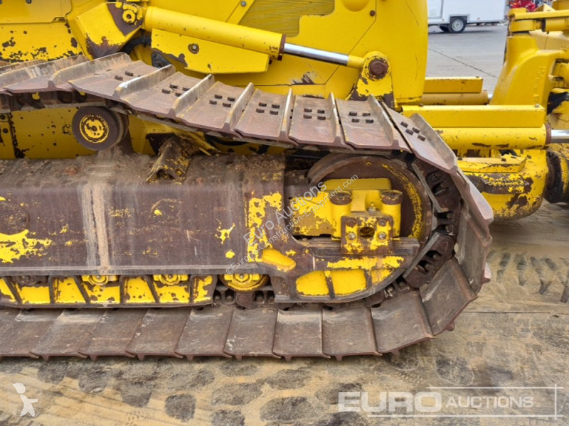 Grejdr Komatsu -24