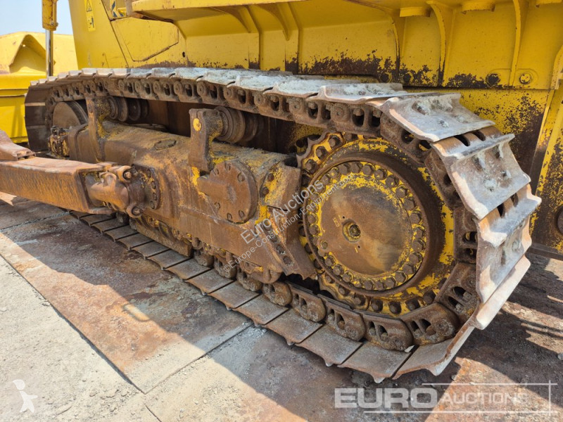 Niveladora Komatsu D155A-6
