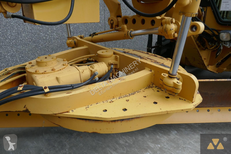 Grader Caterpillar
