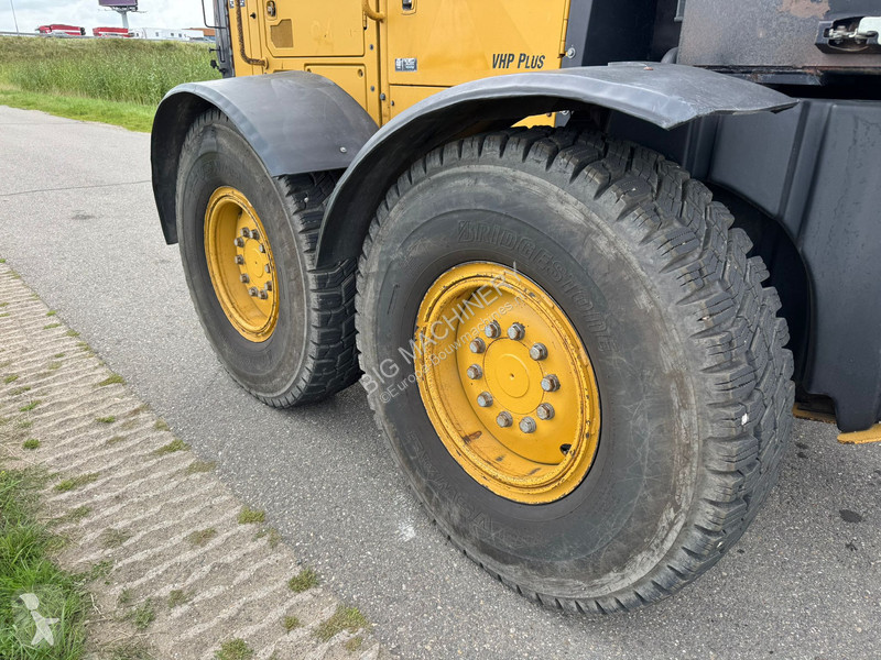 Grader Caterpillar