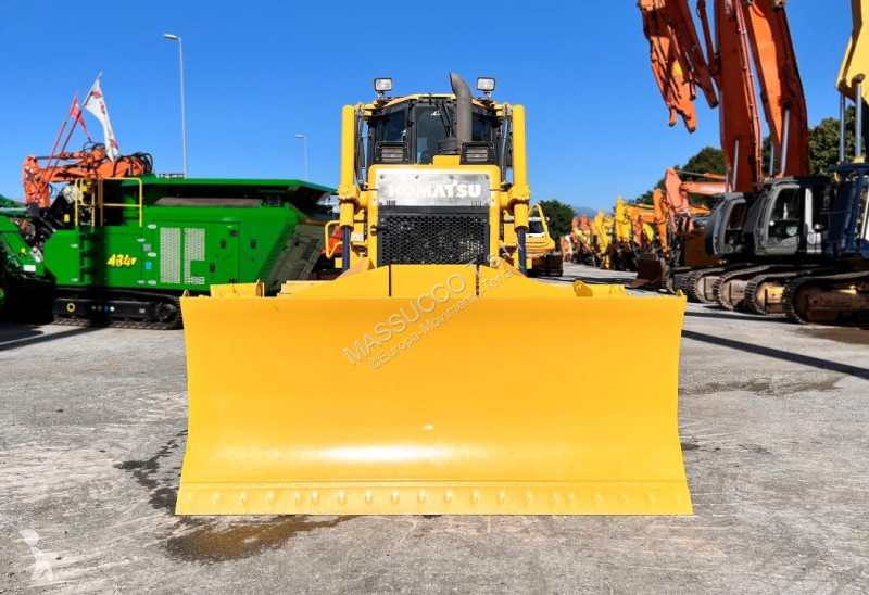 Grejdr Komatsu D65
