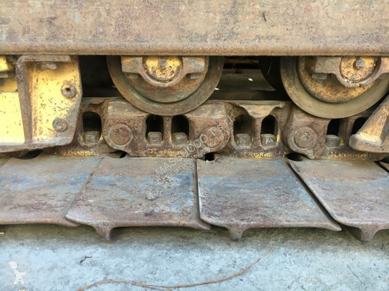 ممهدة طرق Komatsu D65WX-16