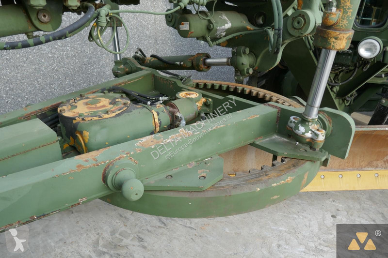 Niveladora Caterpillar Ex-army
