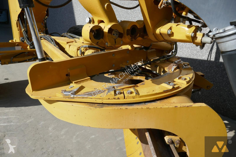 Grejder Caterpillar 160M