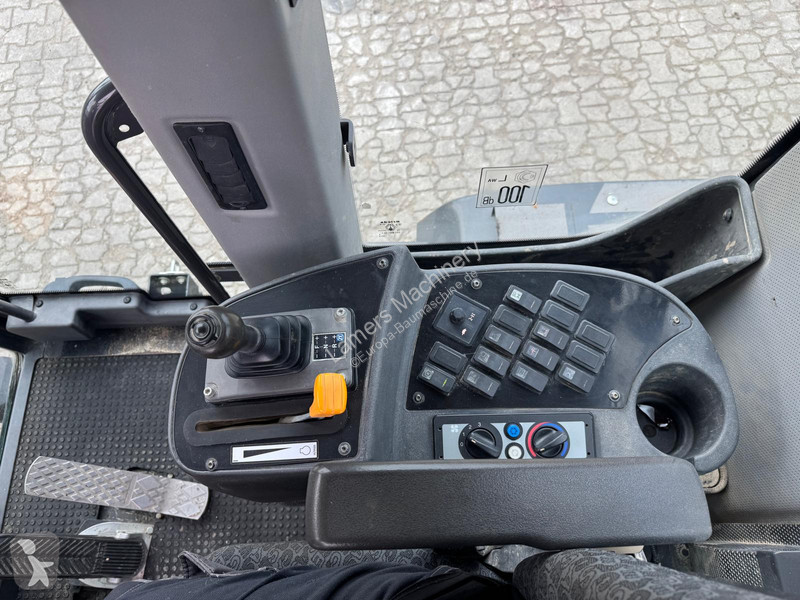 Grejder Case 836C AWD .