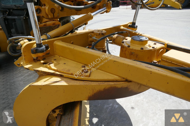Grejder Caterpillar 160M