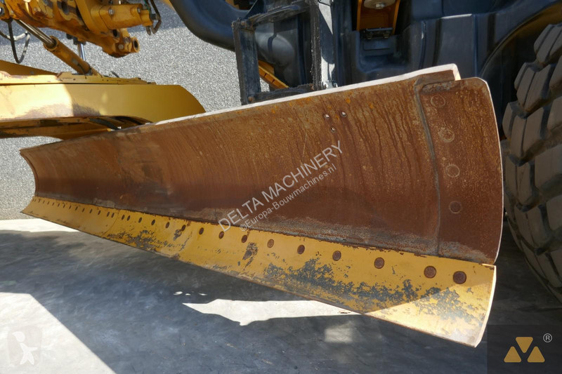 Грейдер Caterpillar 160M