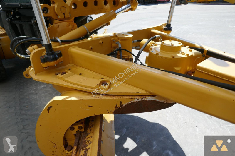 Grejder Caterpillar 12M3