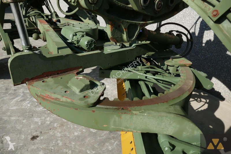 Грейдер Caterpillar Ex-army
