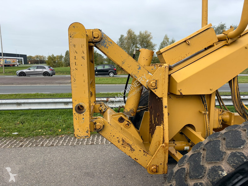 Vägskrapa Caterpillar