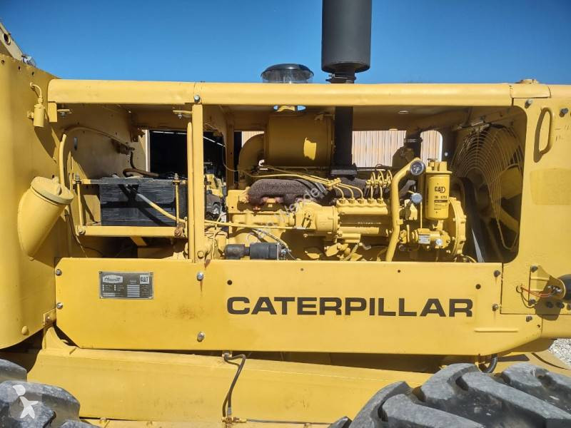 ممهدة طرق Caterpillar 120