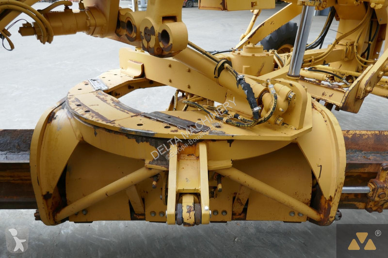 Grader Caterpillar