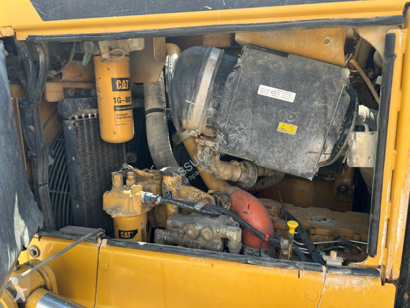 Grejder Caterpillar D6N LGP