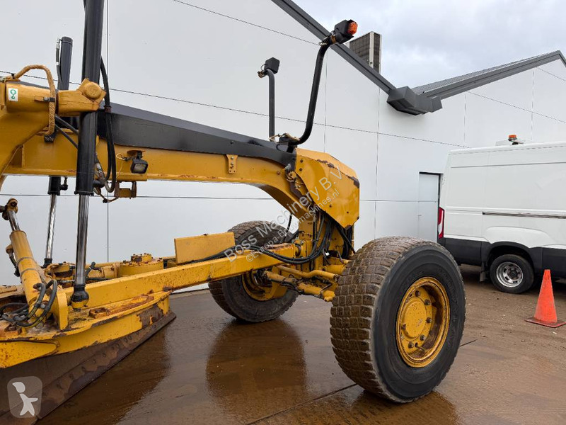 Grejder Caterpillar VHP 6x6 AWH - 4.88m Blade
