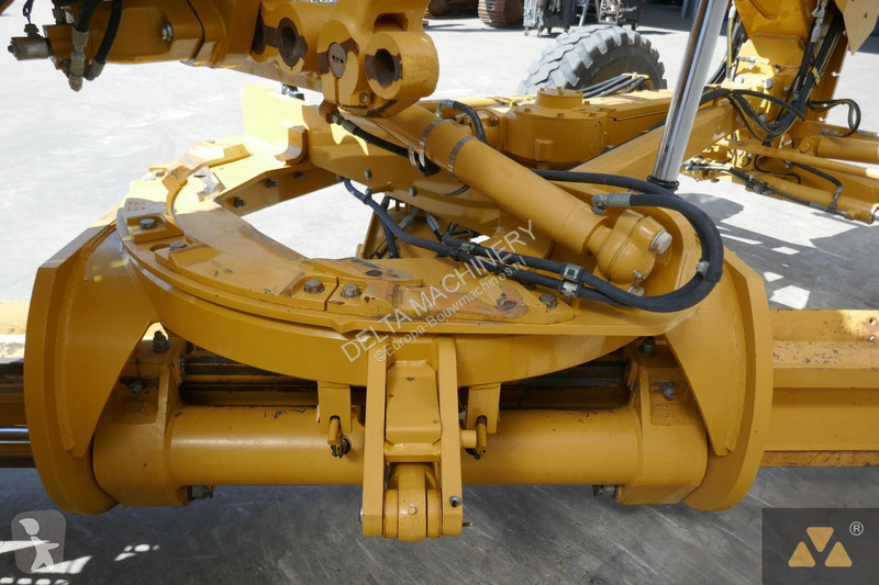 Grejder Caterpillar