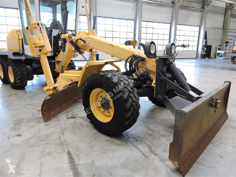 Planeringshøvl New Holland F106.6A