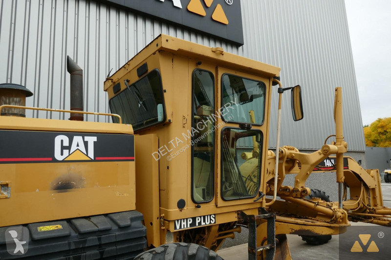 Niveladora Caterpillar