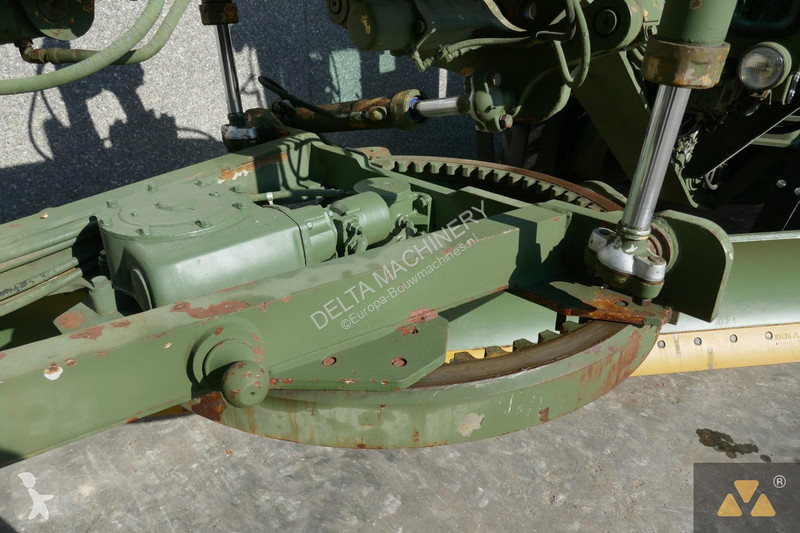 Грейдер Caterpillar Ex-army