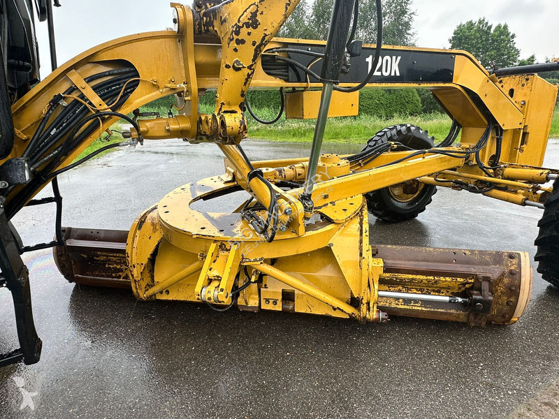 ممهدة طرق Caterpillar 120K | NEW TIRES