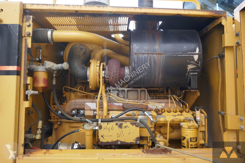 Grader Caterpillar