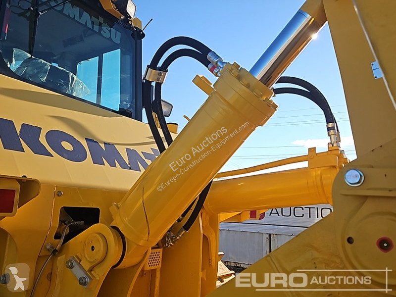 Grejdr Komatsu D155AX-7