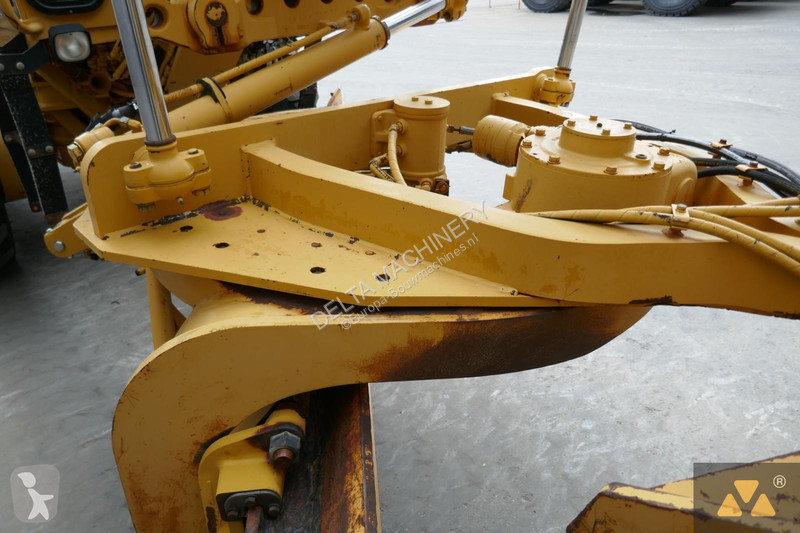 Grader Caterpillar