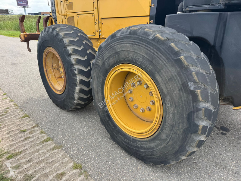 ممهدة طرق Caterpillar 3 Trimble Ready