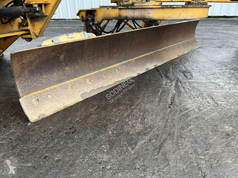 Grader   OP NV2500