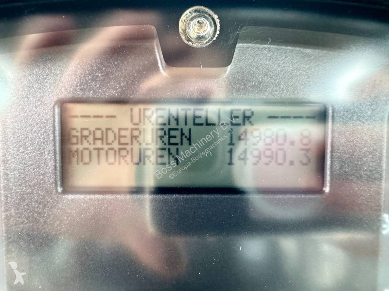 ممهدة طرق Volvo - 5.5 Meter Blade / EPA Certified