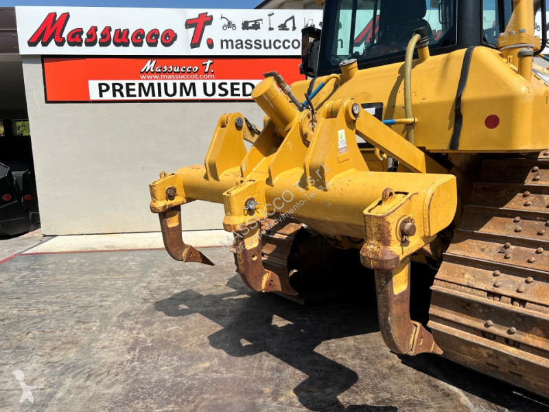 Grejder Caterpillar D6N LGP