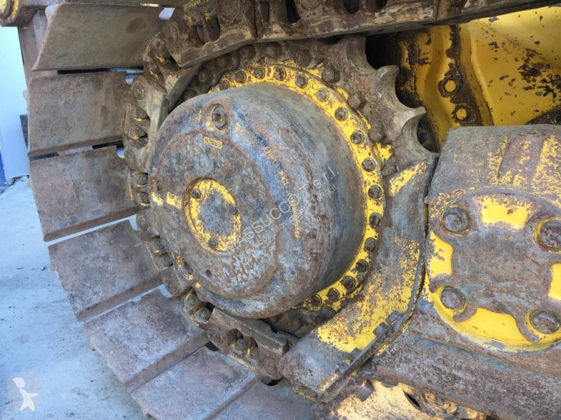 ممهدة طرق Komatsu D65WX-16