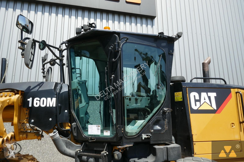 Grejder Caterpillar 160M