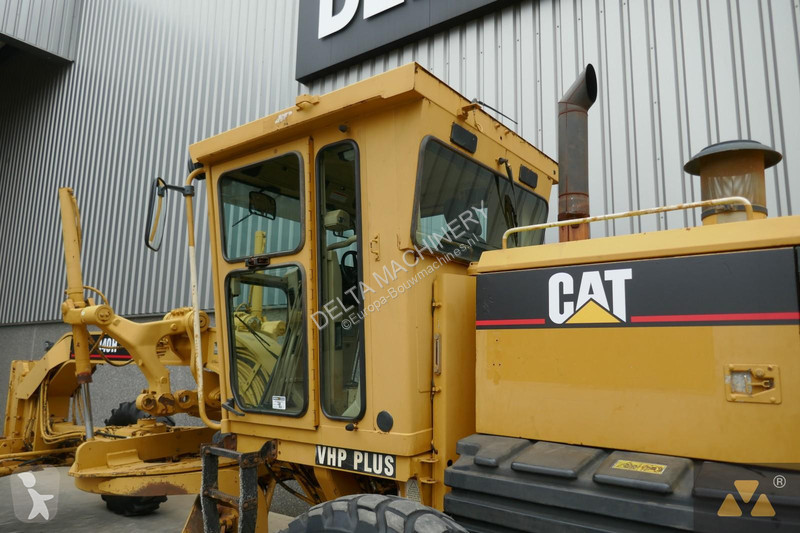 Niveladora Caterpillar