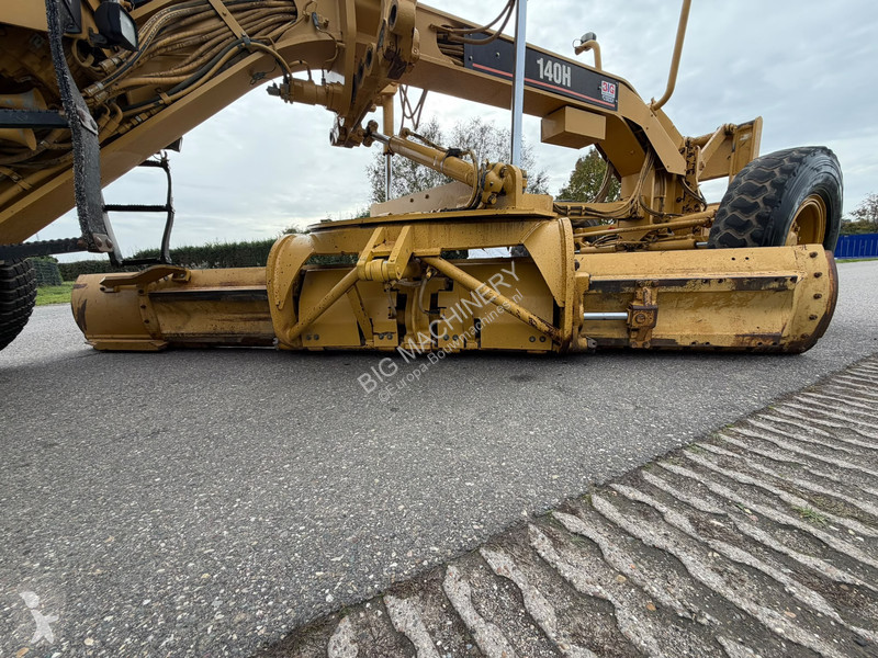 Vägskrapa Caterpillar
